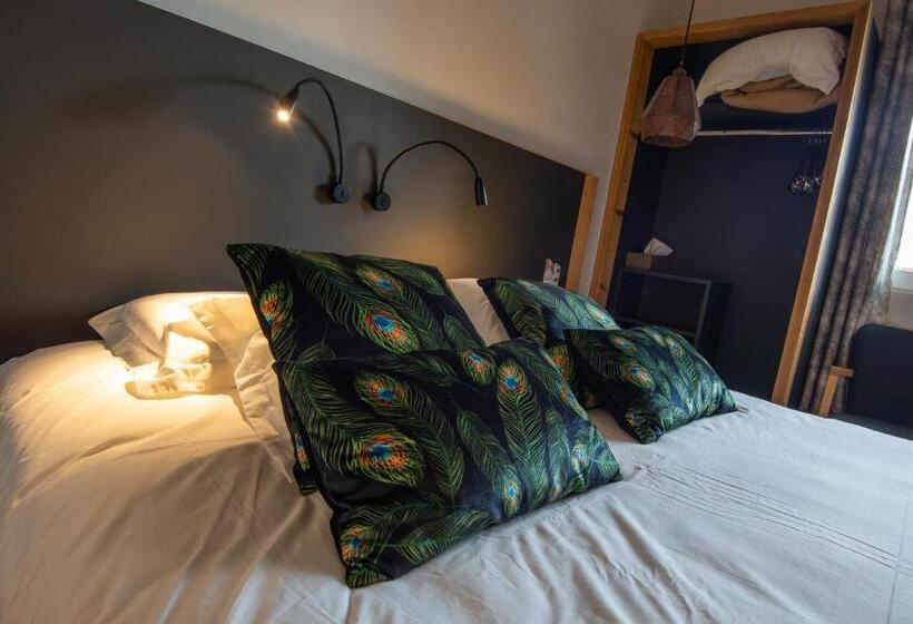 Номер Deluxe, Contact  Les Ailes