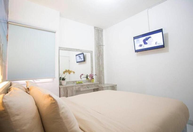 Номер Superior, De Green Inn @aeropolis