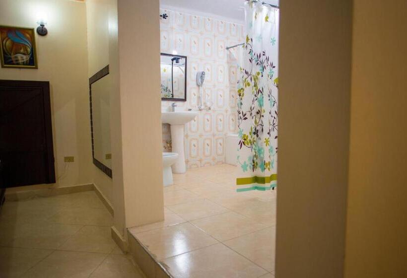 اتاق استاندارد, La Pepiniere