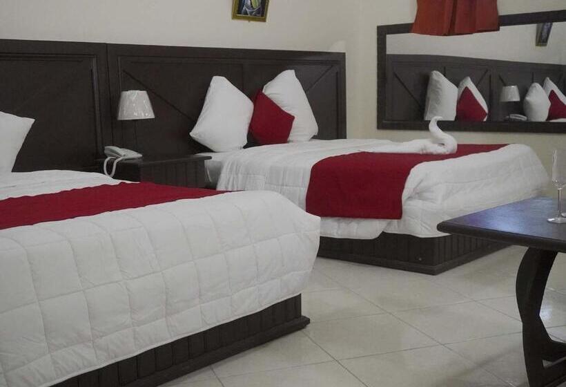 سوییت, La Pepiniere