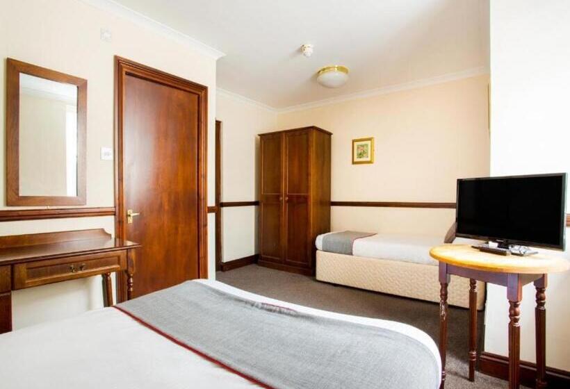 Трехместный Номер Deluxe, Brunel Inn