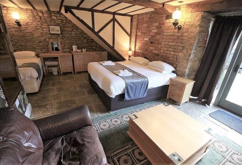 Трехместный Номер Deluxe, The Kings Arms