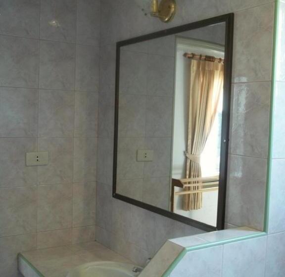 スタンダードバンガロー, Marina Beach Resort Sha Extra Plus