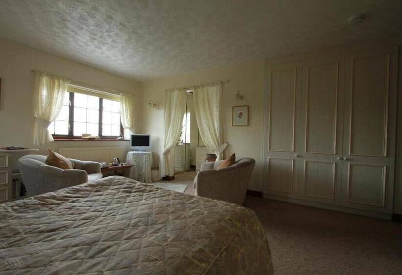 デラックスルーム, Pointers Guest House