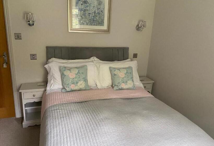 Номер Стандарт, The Gables Bed & Breakfast