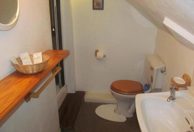 家庭套房, Upton Cross B&b