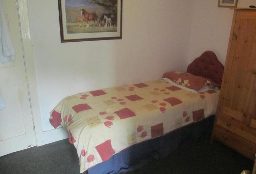 家庭套房, Upton Cross B&b