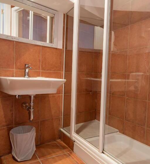 Quarto Estandar, 3 Arcs