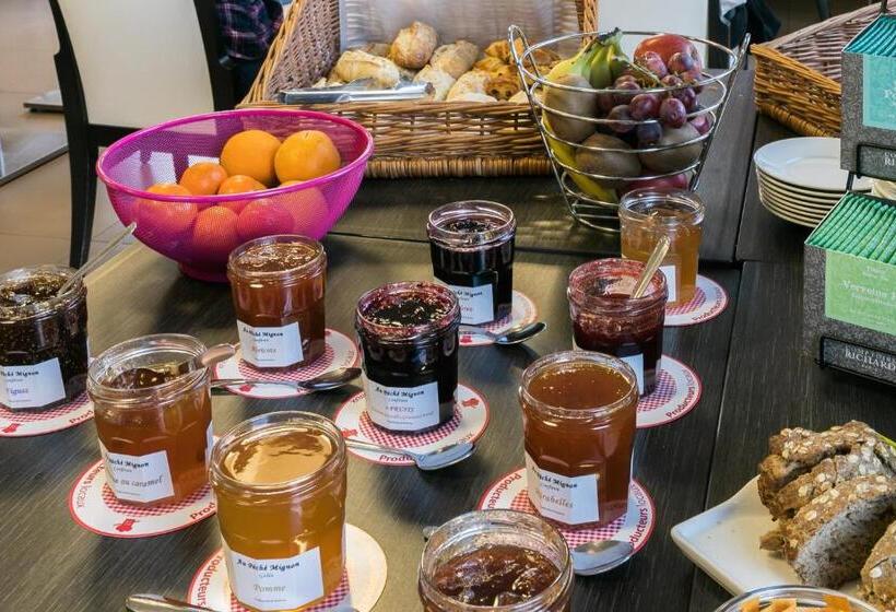 اتاق سوپریور با وان آب گرم, Brit Hotel Dieppe