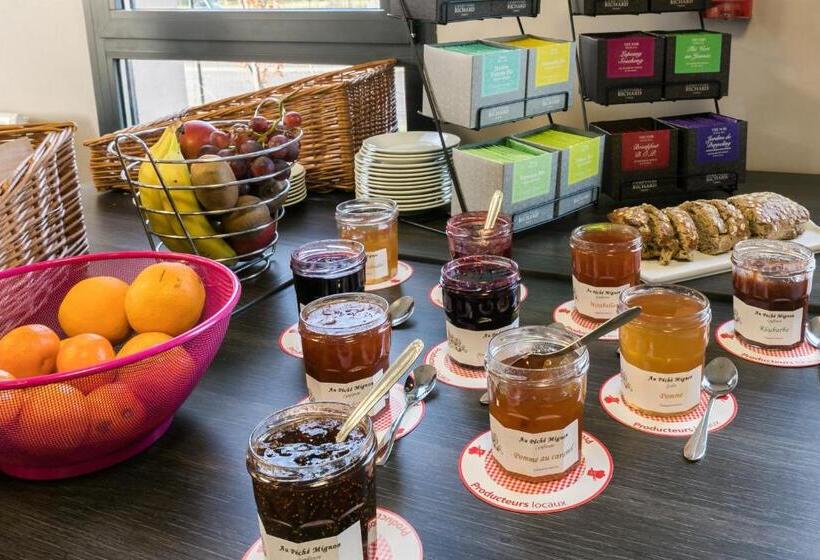 Семейный Номер, Brit Hotel Dieppe