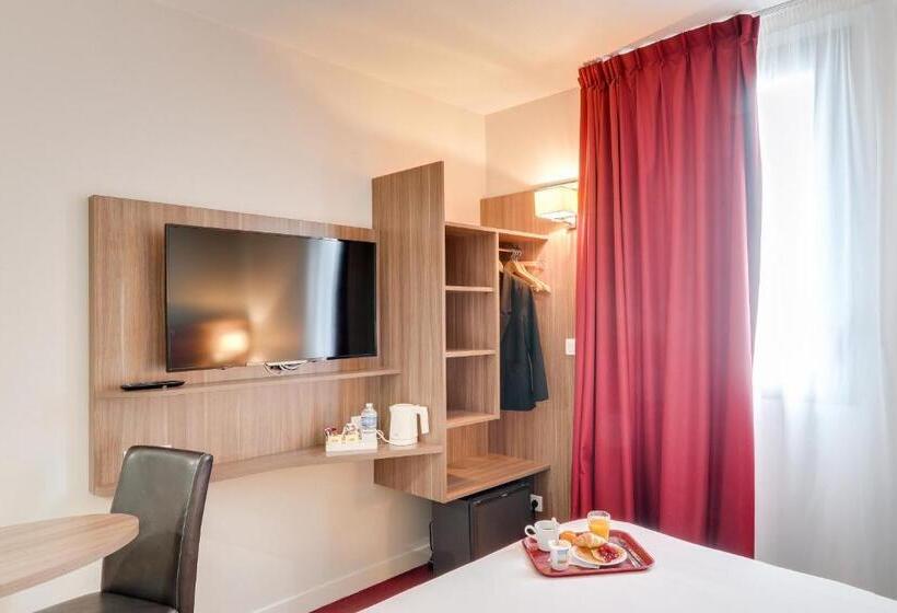 اتاق پریمیوم سه تخته, Brit Hotel Dieppe