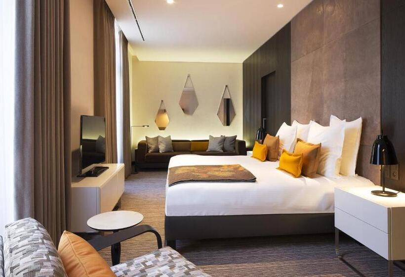 جناح سرير كينج, D  Strasbourg