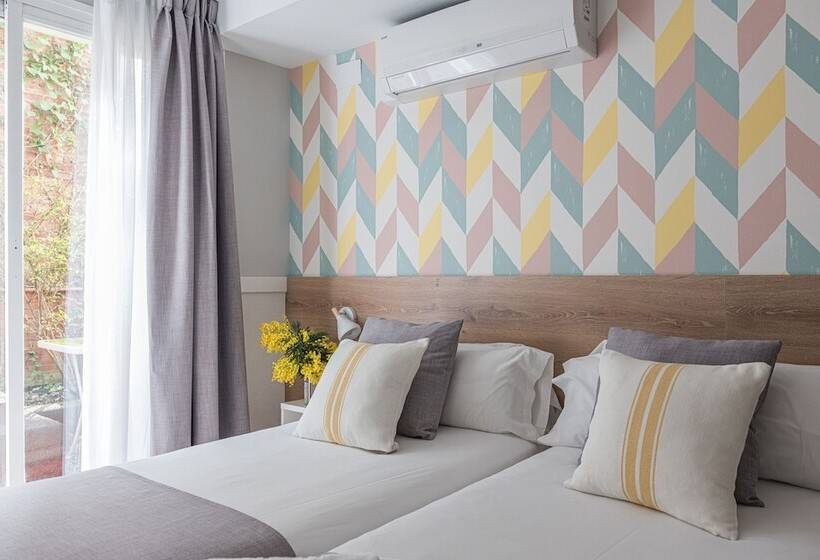 Номер Стандарт Трехместный, Bypillow House