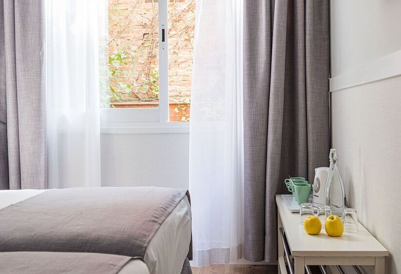 Номер Стандарт Трехместный, Bypillow House