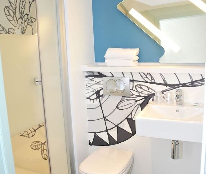 Номер Стандарт Трехместный, Ibis Budget Clermont Ferrand Sud