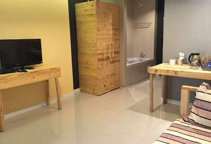 סוויטת ג'וניור, Klim