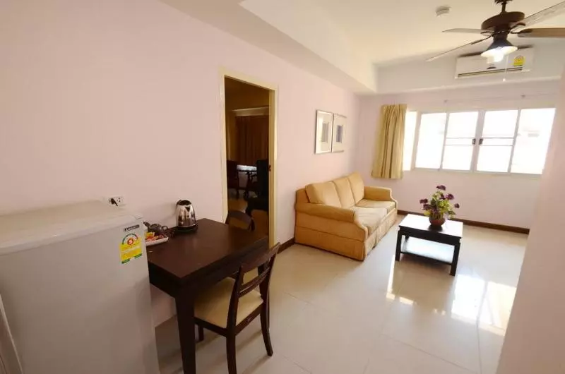 سوییت جونیور, Piman Garden Boutique