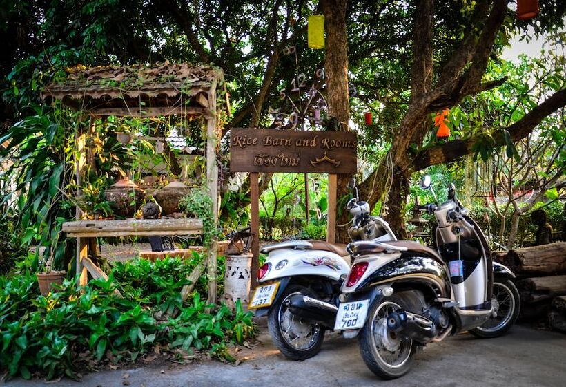 スタンダードルーム, Rice Barn And Rooms