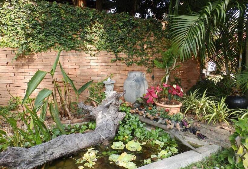 スタンダードルーム, Rice Barn And Rooms