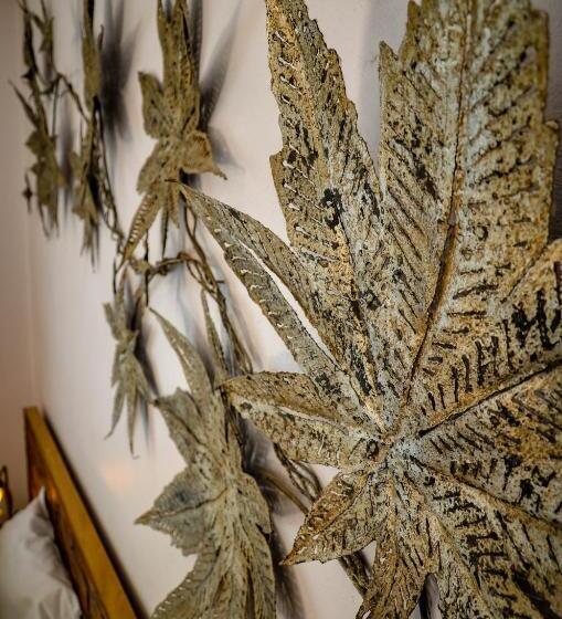 スタンダードルーム, Rice Barn And Rooms