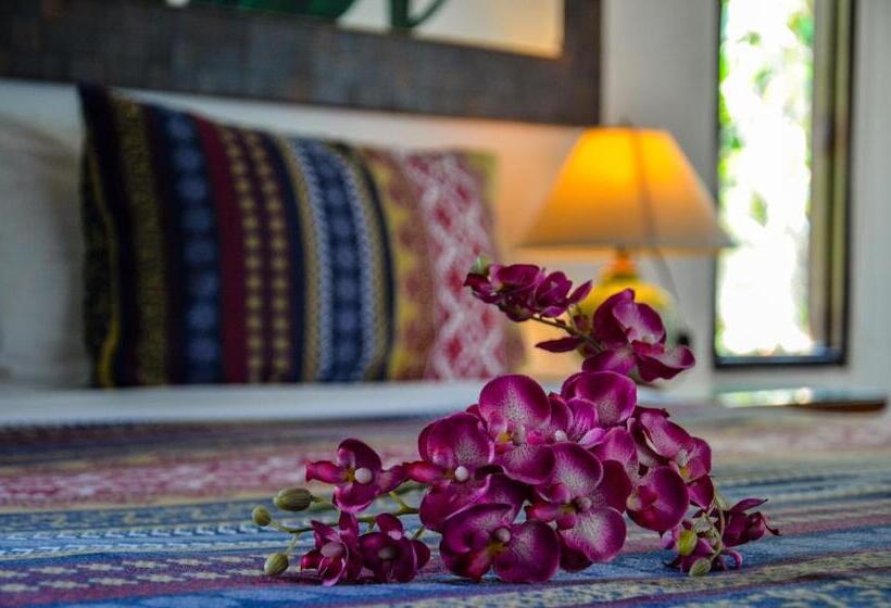 スーペリアールーム, Rice Barn And Rooms