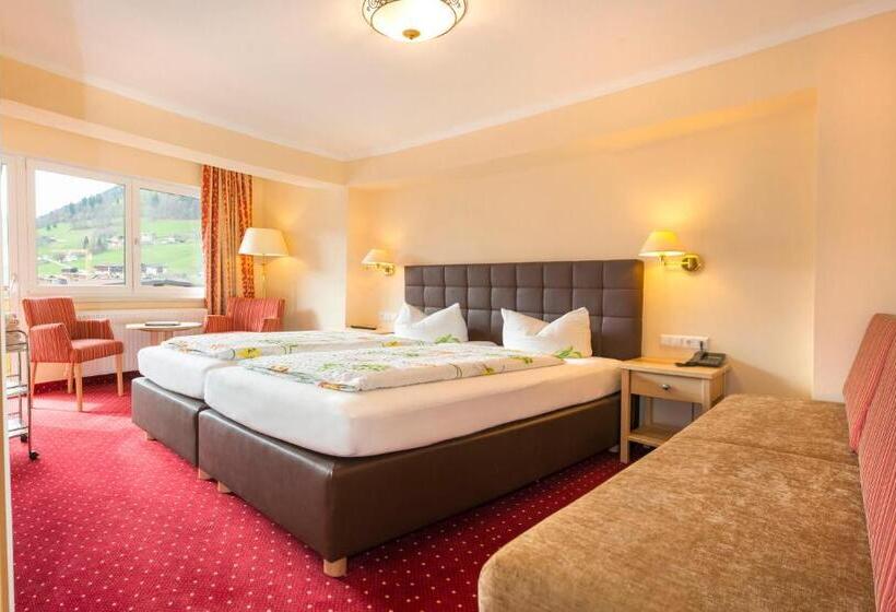 四人标准间, Schneeberger