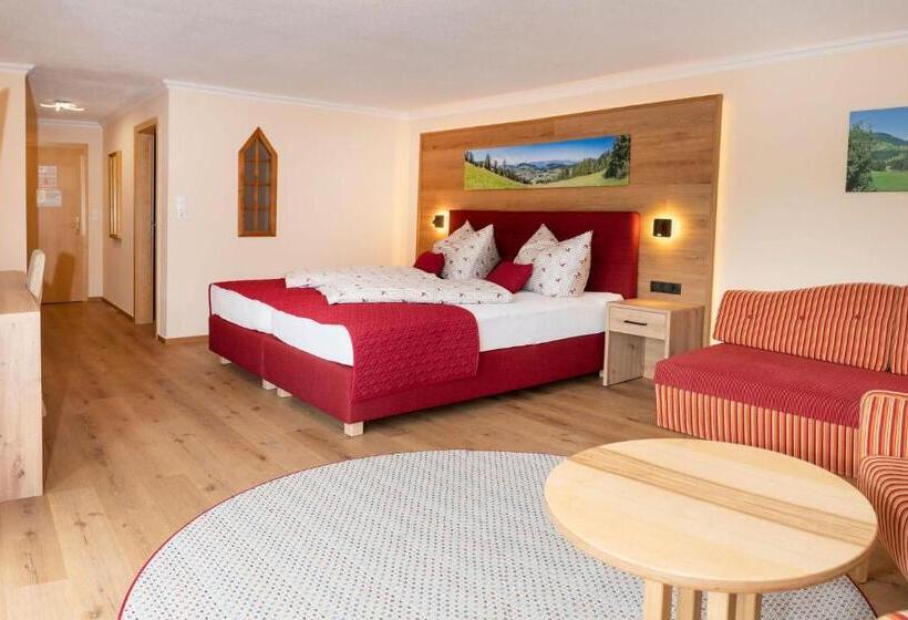 高级大房间, Schneeberger