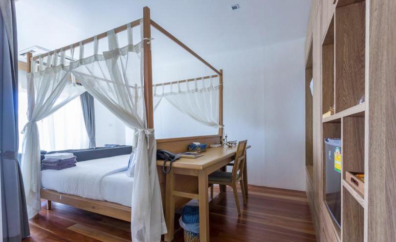 فيلا غرفة نوم واحدة مطلّة علي البحر, The Cliff Lipe