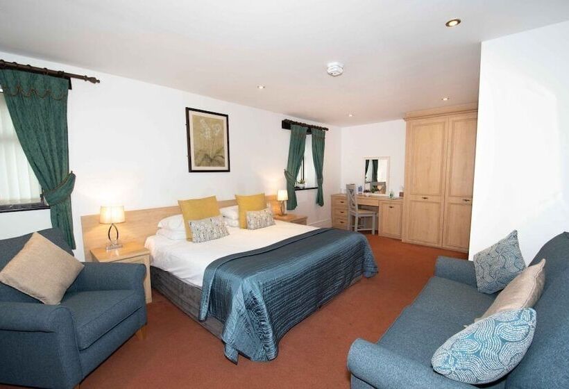 Четырехместный Номер Стандарт, The Plough Inn