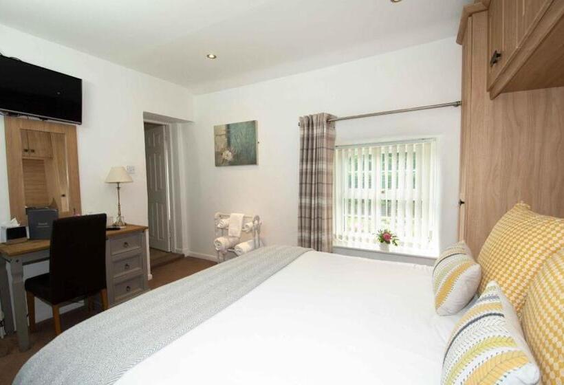 Номер Стандарт, The Plough Inn