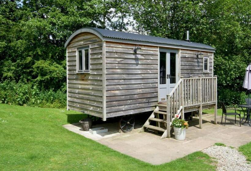 Дом 1 Спальня, The Plough Inn