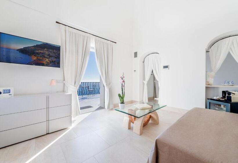 海景套房, Villa Magia