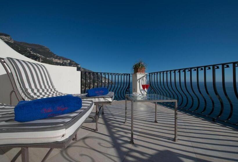 سوییت با چشم‌انداز دریا, Villa Magia