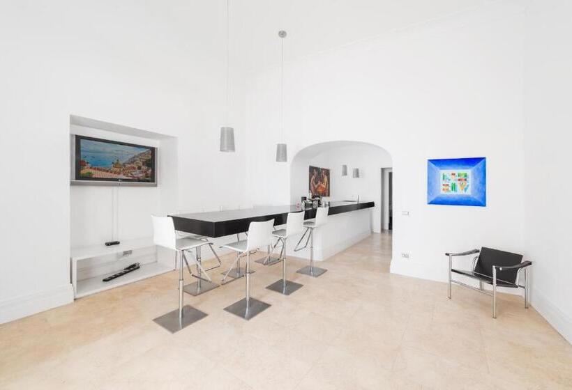 带露台的套间, Villa Magia