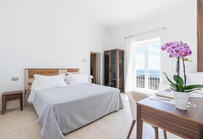 标准间, Villa Magia