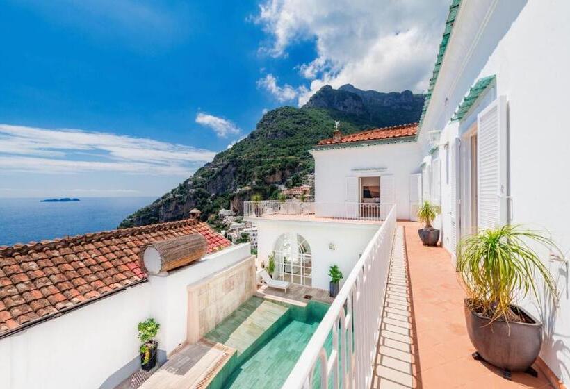 标准间, Villa Magia