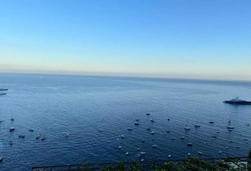 ویلای 1 خوابه, Villa Magia