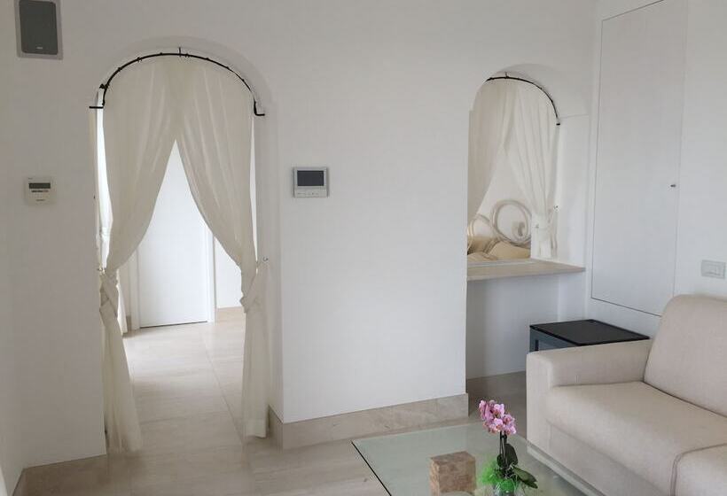 海景套房, Villa Magia