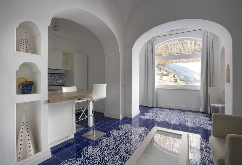 Апартаменты 1 Спальня Вид на Море, Villa Magia