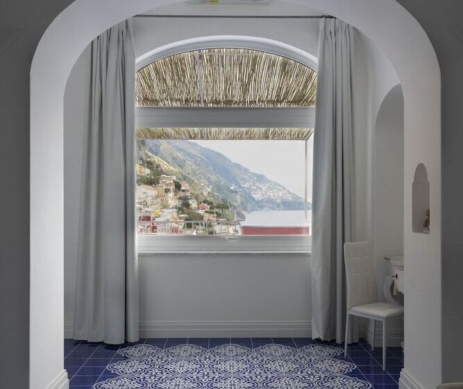 带1个卧室的带海景的公寓, Villa Magia