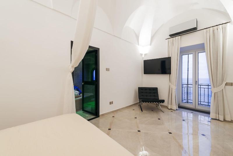 Люкс Superior Вид на Море, Villa Magia