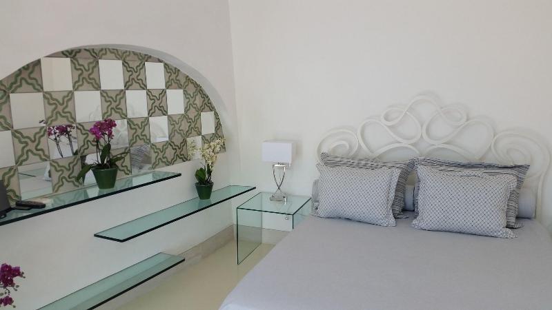 带海景的复工套房, Villa Magia