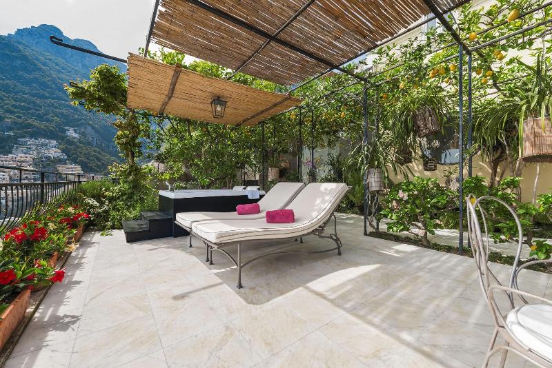 Люкс Deluxe Вид на Море, Villa Magia