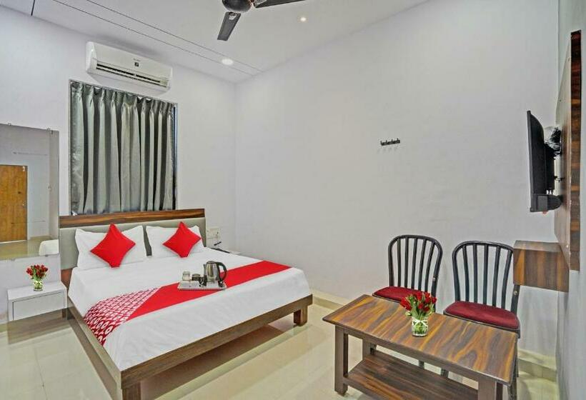 三人经典房间, Oyo Flagship 70304 Sky View