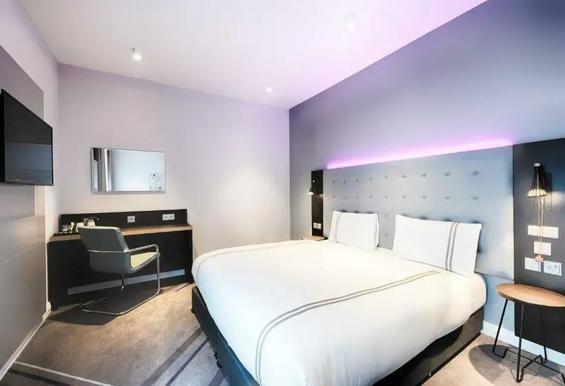 اتاق استاندارد برای معلولان, Premier Inn Regensburg City Centre