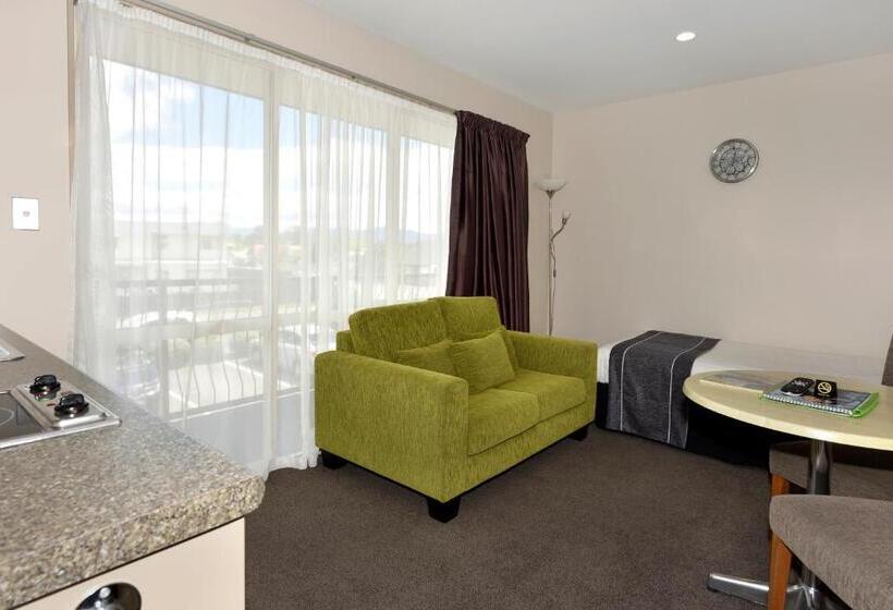 침실 1개 아파트, 171 On High Motel