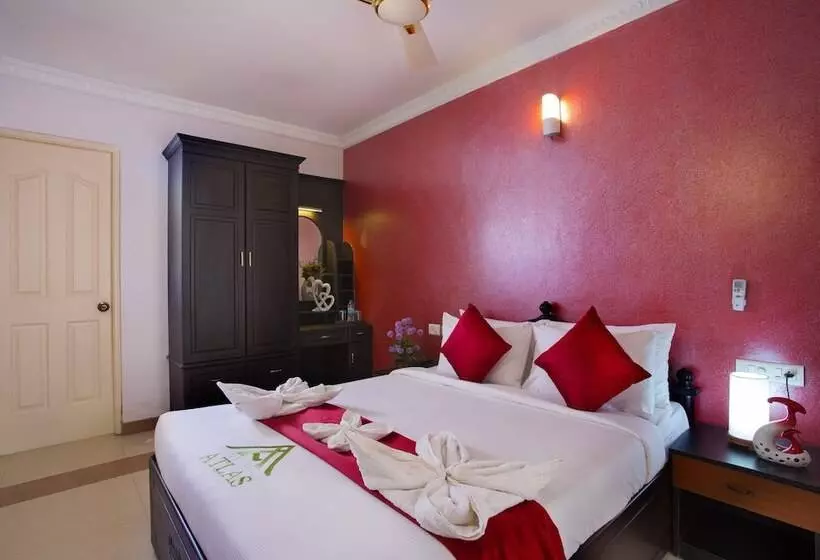 プレミアム３ベッドルームアパート, Atlas Airport Hotel Apartment