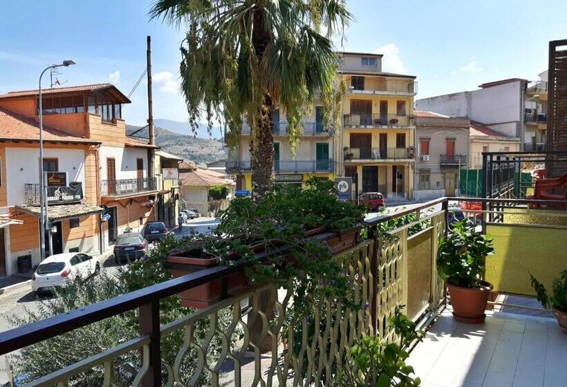 חדר סטנדרט לארבעה, Bed & Breakfast Oleaster