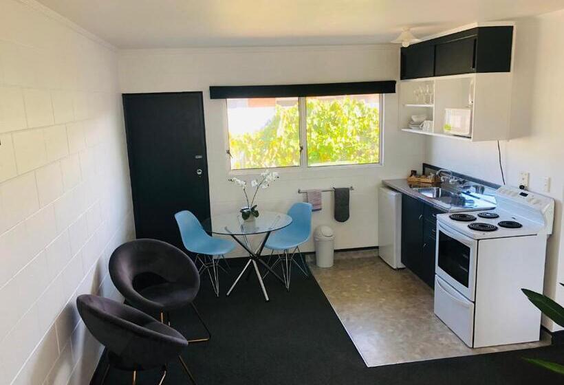 套房, Blue Haven Motel