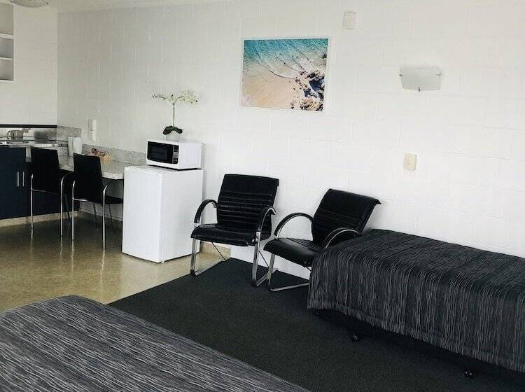 Студия Стандарт, Blue Haven Motel